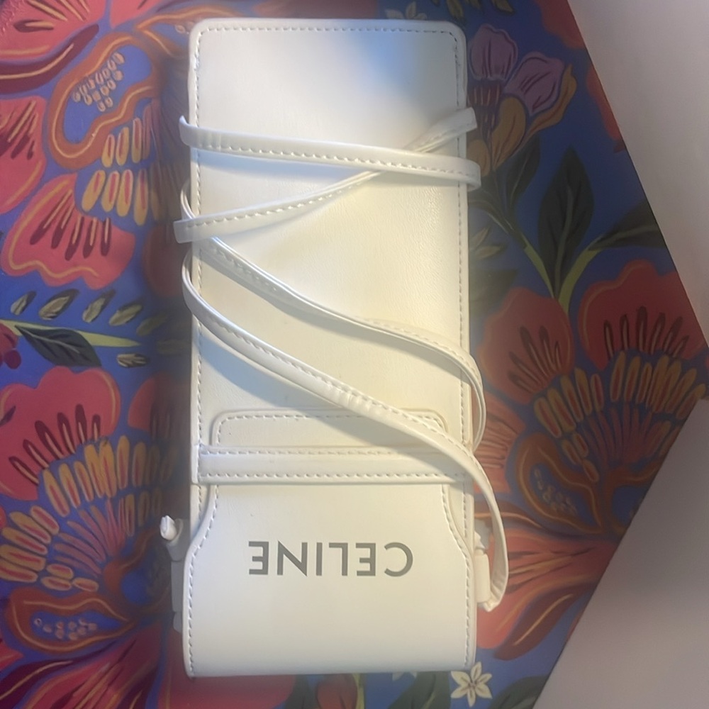 Celine Pink Sunglasses with Celine Carrying Bag - Picture 9 of 9